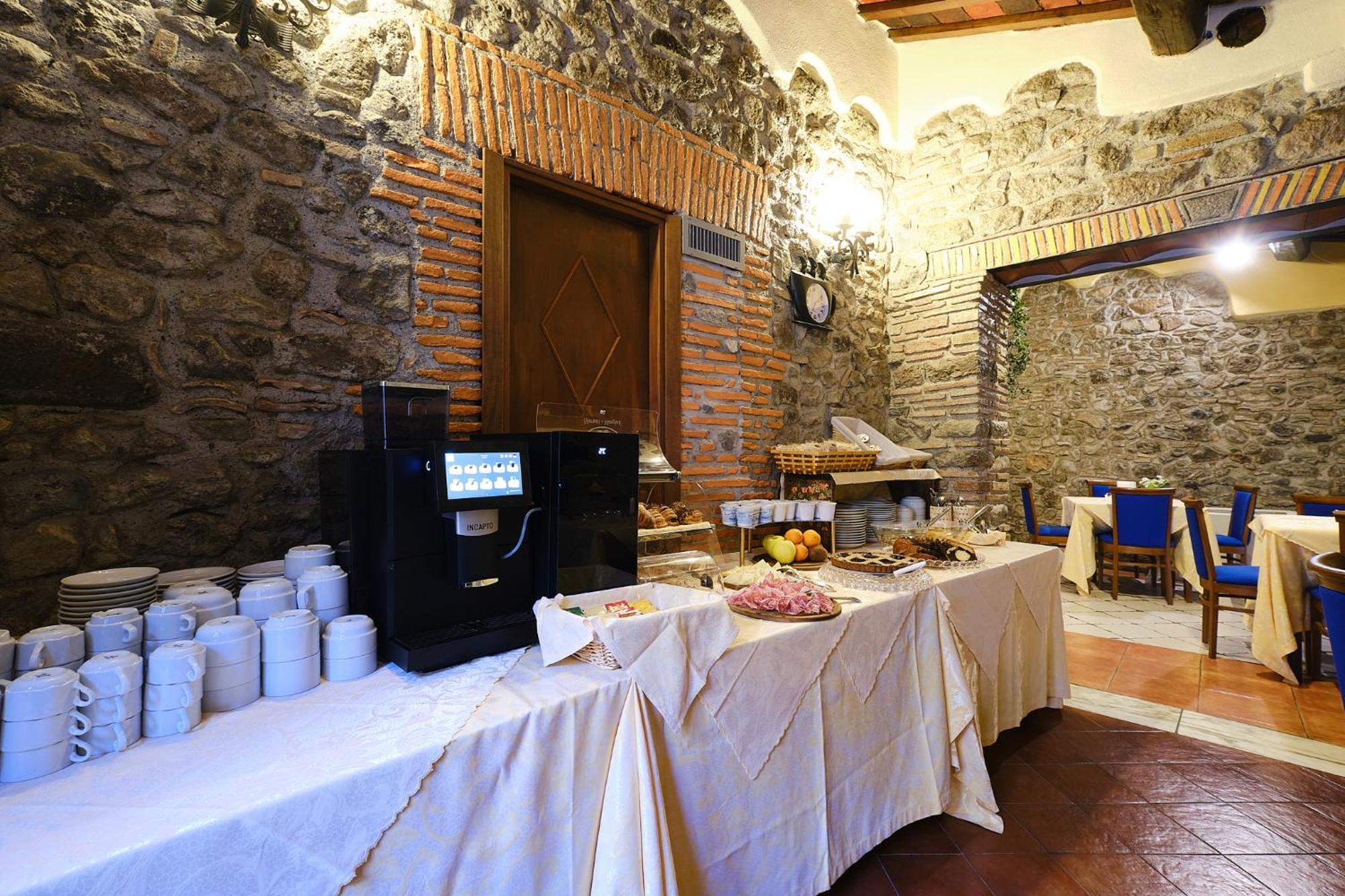 Albergo Della Posta Bracciano  Eksteriør billede